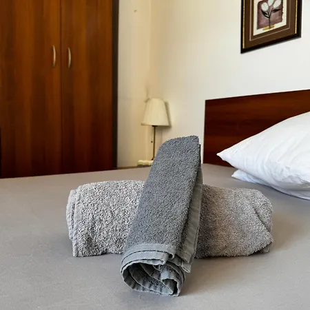 Palace Of Parliament 3 By Chr Luxury Property Apartment *