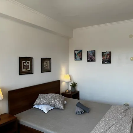 Palace Of Parliament 3 By Chr Luxury Property
